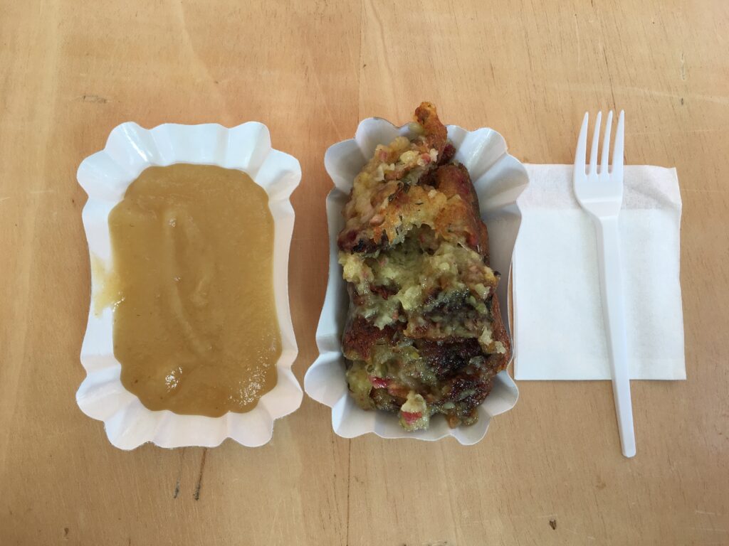 Dibbelabbes gibt es oft auch auf Festen im Saarland